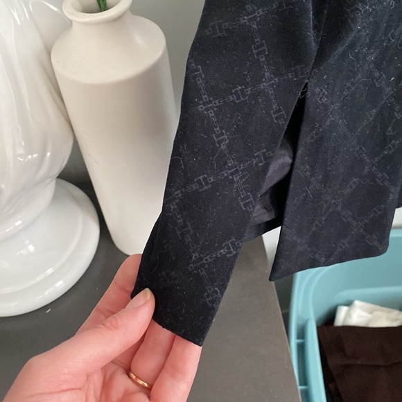 Velvety Subtle Chain Pattern Shift Dress - Picture 8 of 8